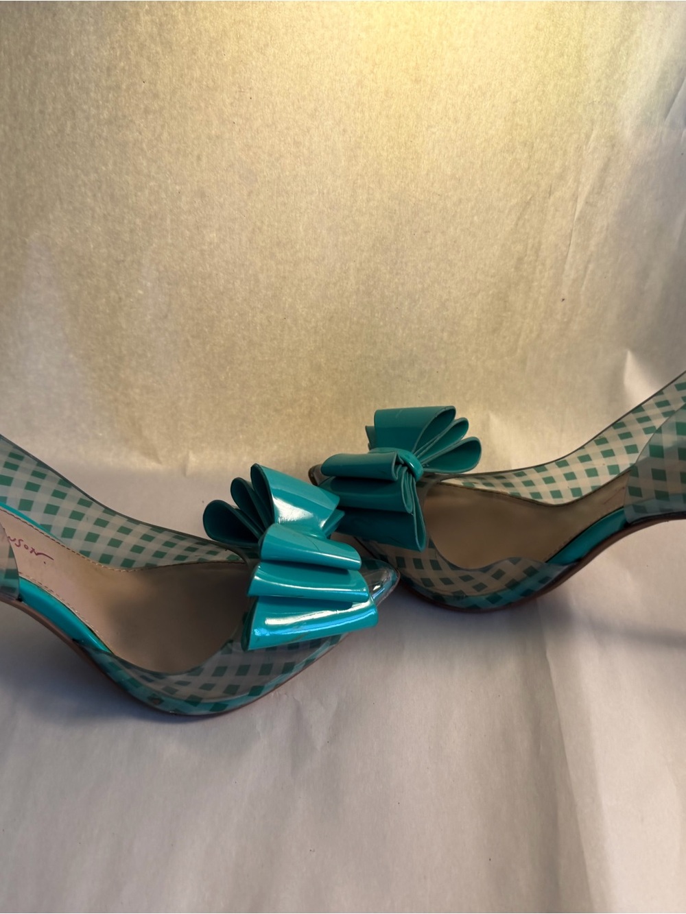 Turquoise Bow Pointed Toe Women's Heels Size 5.5